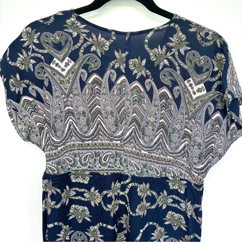 Paisley Print Empire Waist Women’s V-Neck Top M/L EUC - Picture 8 of 13